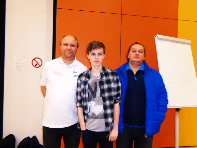 Die drei Erstplatzierten des Werner-Hoffmann-Gedenkturniers 2015