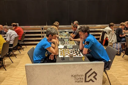 Ilja Schneider gegen Loek van Wely bei der DBMM Dinslaken 2023