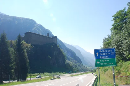 Soazza 2010 – Wegweiser San Bernardino